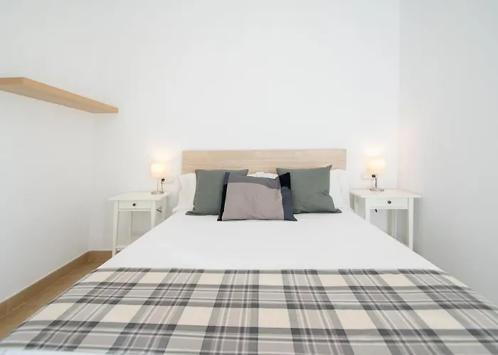 Apartamento Plus Ultra Apartman *