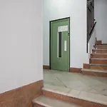 Apartamento Plus Ultra Apartment *