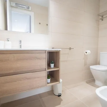 Апартаменти Apartamento Plus Ultra *